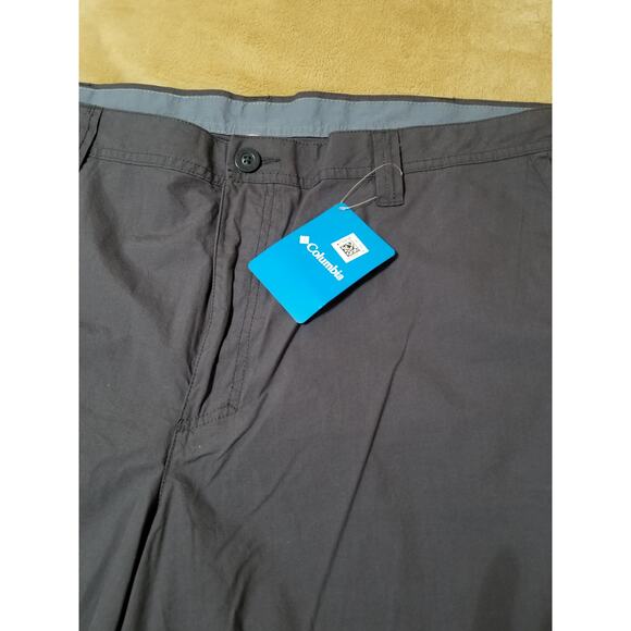 Columbia NWT Men's Modern Classic Shorts Easy Fit 10' Size 44 Color Gray - Picture 6 of 12